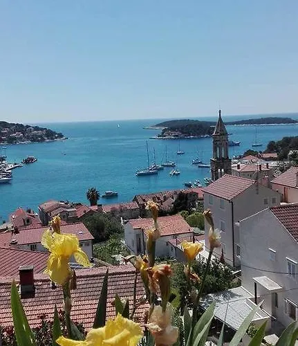 Luci Apartment Hvar Town