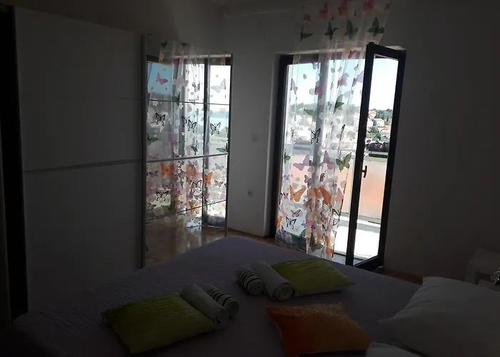 Luci Apartment Hvar Town