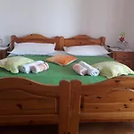Luci 公寓 赫瓦尔
