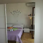 Luci * 赫瓦尔