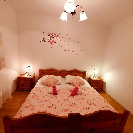 Luci Apartmán Hvar Town