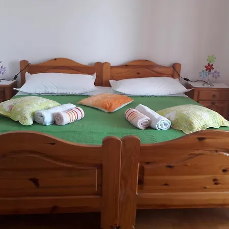 Luci Apartment Hvar Town